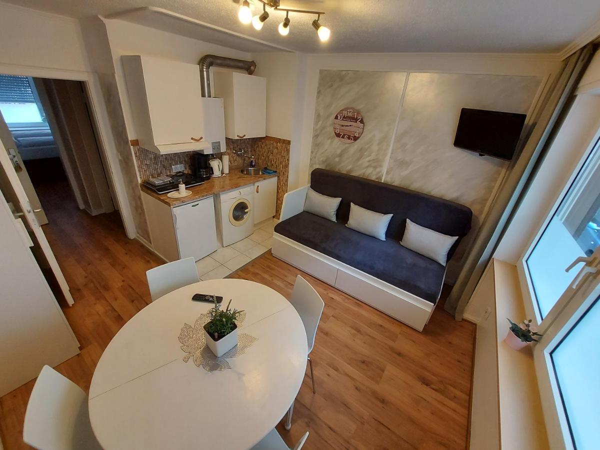 Vintage Apartment Köln Eksteriør bilde